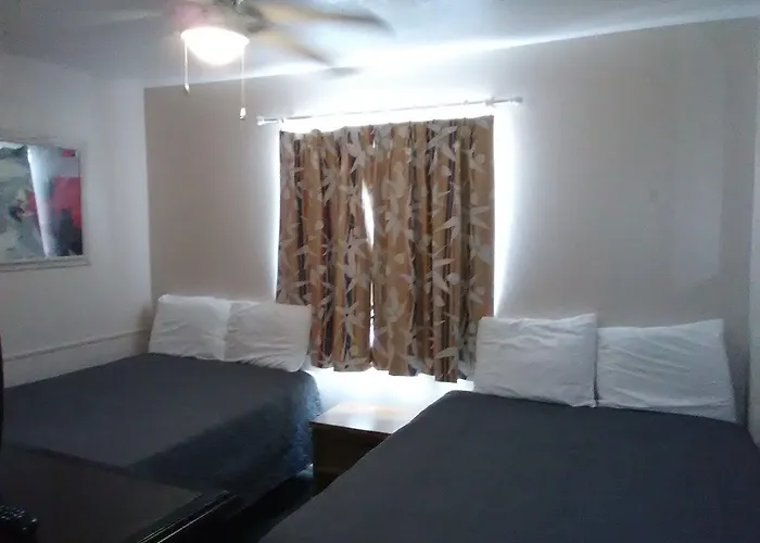 Sands Inn & Suites Lake Havasu City 3*