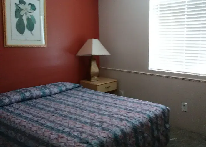 Motel Sands Inn & Suites Lake Havasu City 3*