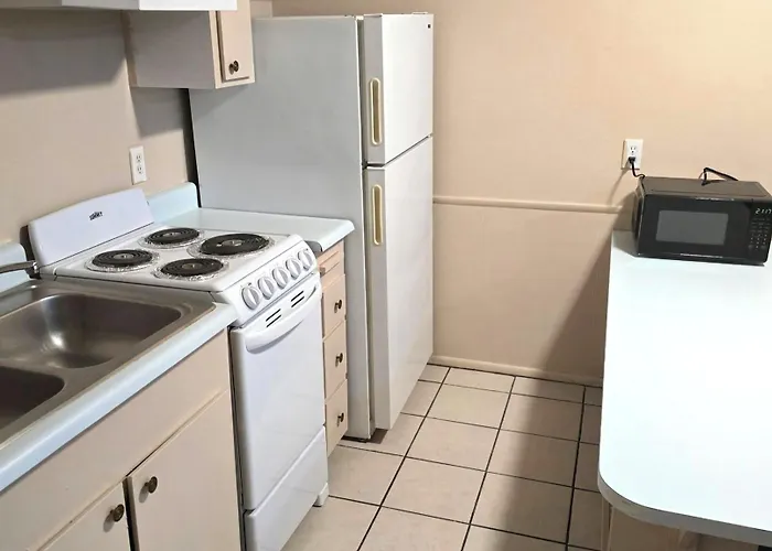 Sands Inn & Suites Lake Havasu City Motel 3*