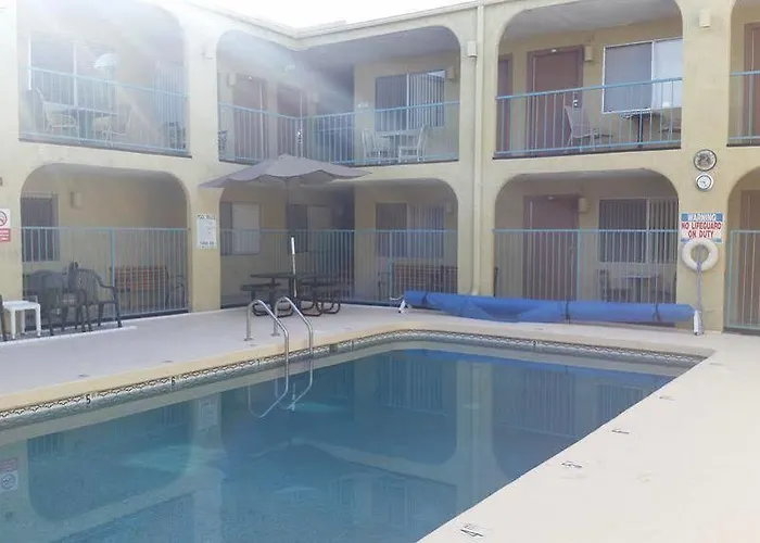 Motel Sands Inn & Suites Lake Havasu City 3*